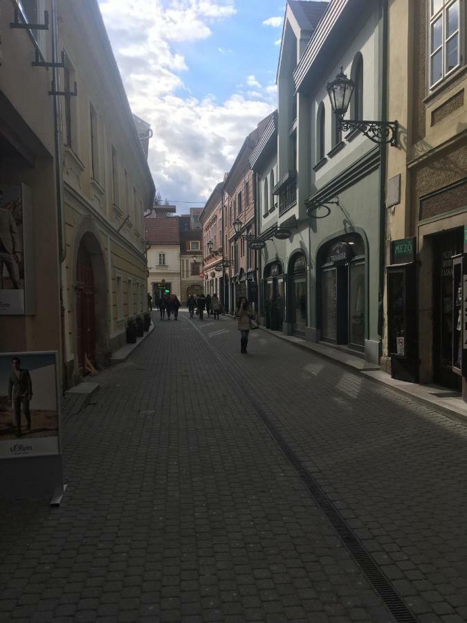 B&B Apartman Eger Exterior foto